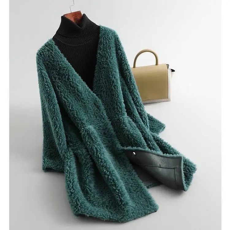 

2023 Winter New Elegant Real Fox Fur Coats Female Solid V-neck Genuine Sheepskin Wholeskin Natural Wool Blends Outwear D49