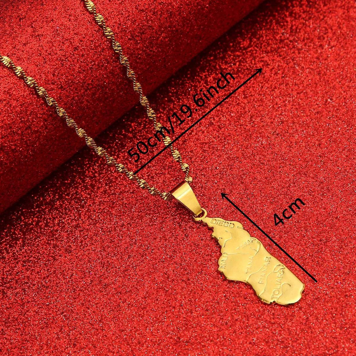 Fashion Madagascar Map Pendant Necklace Gold Color Malagasy Map Charm Jewelry 2