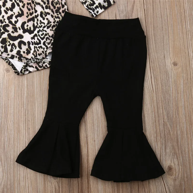Полосатый комбинезон с леопардовым принтом для маленьких девочек, топы, штаны с колокольчиками, леггинсы, комплект модной одежды для малышей