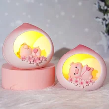 

Cute girl night light bedroom desktop decoration creative birthday gift for girls peach heart piggy decoration small objects