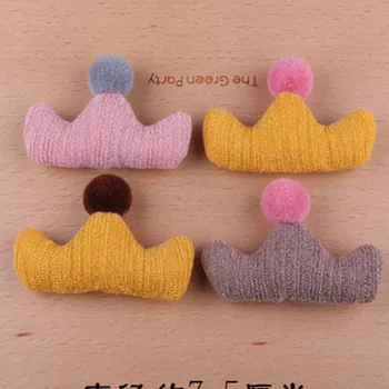 

Kawaii Crown Patch Stickers Round Fur Ball Decorated Woven crochet Buttons Fit Girls Hair Jewelry Bow Center Garment Ornaments