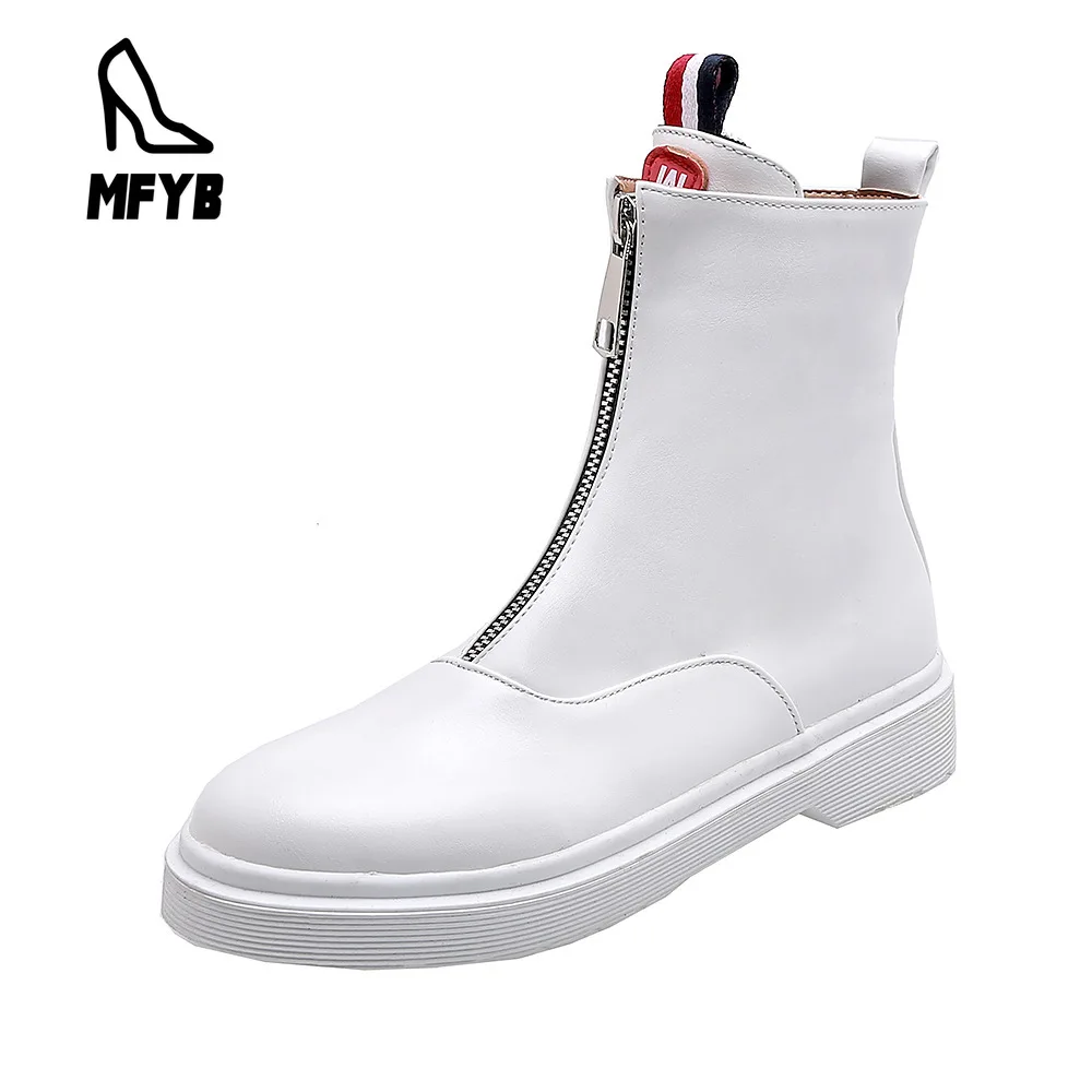 

MFYB Women's boots 2019 autumn new college wind comfortable flat bottom 34-43 large size front zipper low boots