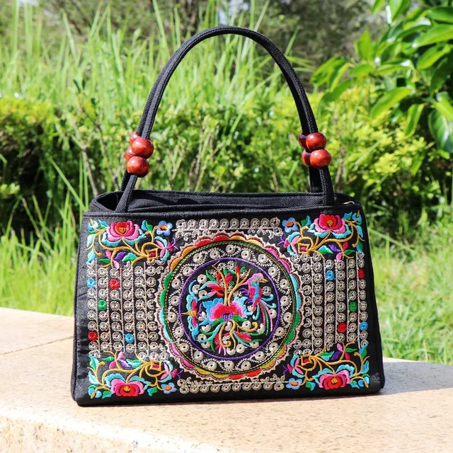 New Fashion Embroidery Women Small handbags National Floral Embroidered Lady Top-handle bags Single-layer Beading Falp Carrier 12