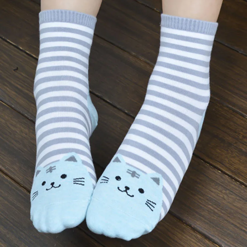 

Hot Happy Animals Striped Cartoon Socks Women Cat Footprints Cotton Socks Floor Comfortable Sock Meias Female Funny Low
