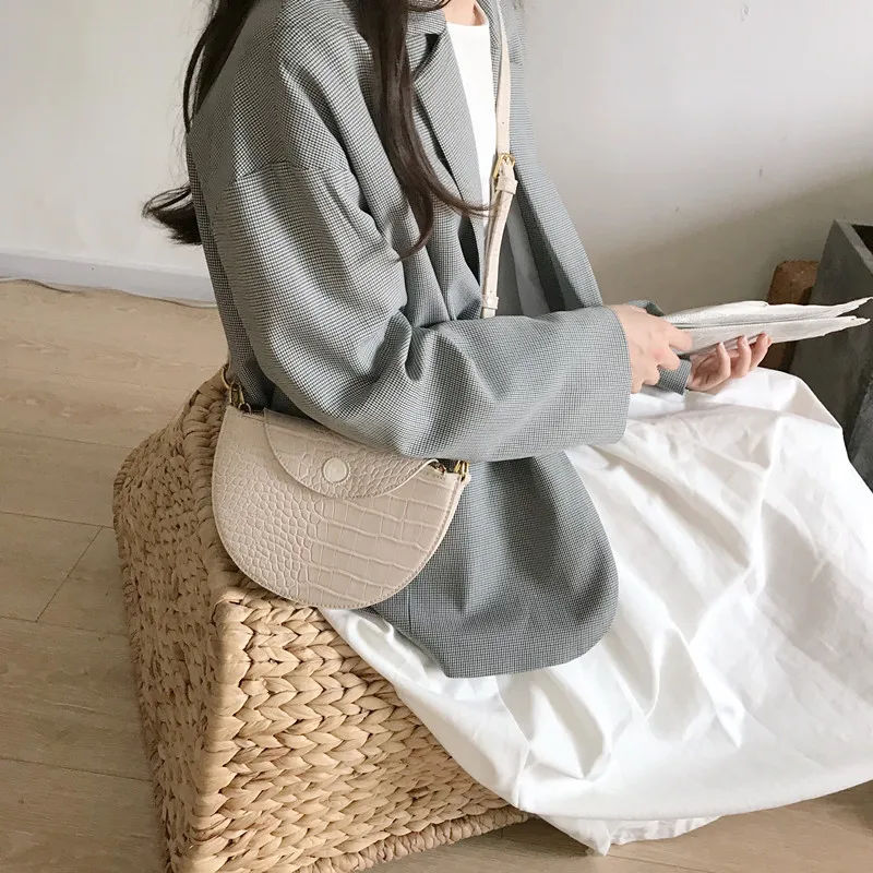 1 (18)