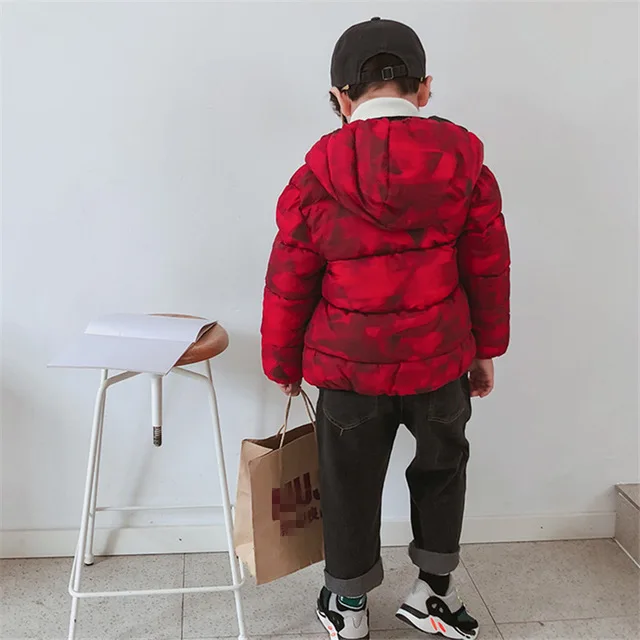 Rlyaeiz/зимние куртки для мальчиков; коллекция года; модные короткие плотные теплые зимние пальто с камуфляжным принтом; Высококачественная пуховая хлопковая парка; пальто