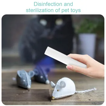 

Pet Cat Dog Sterilization and Mite Removal Handheld UV Disinfection Lamp Stick Massage Comb Dog Cat Accessories