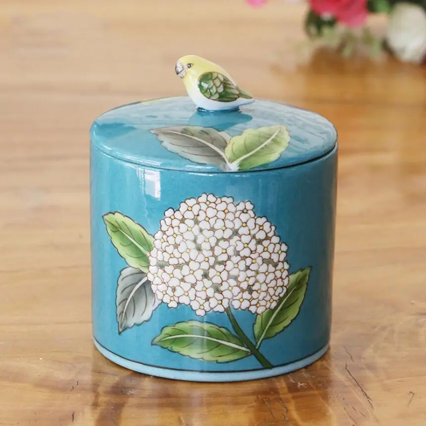 Exquisite Handpainted Porcelain Bird Lid Jar Home Decoration Candy Dental Floss Pick Bottle Cotton Bars Storage Container