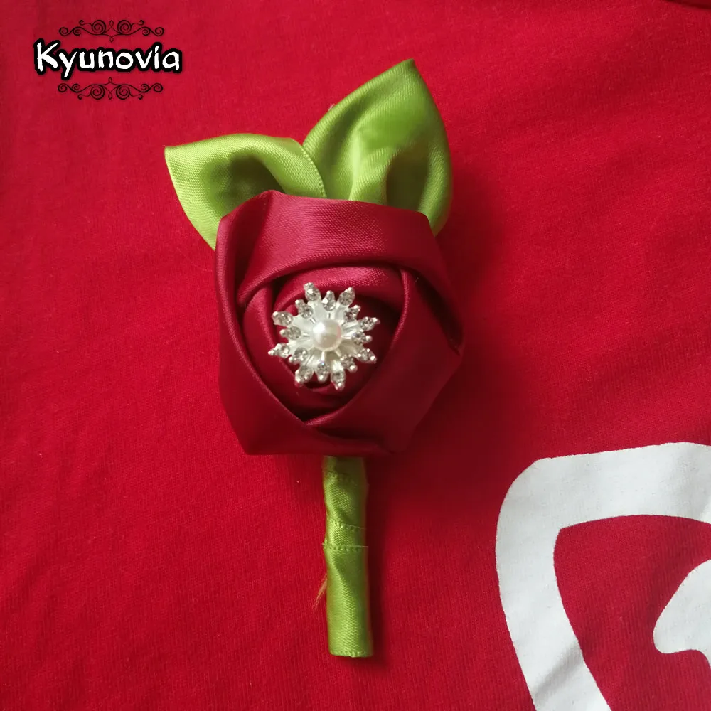 

Kyunovia Green leaves Silk Rose Flower Boutonniere Crystal Floral Lapel Pin Wedding Groomsman Groom Brooch Buttonholes BY17