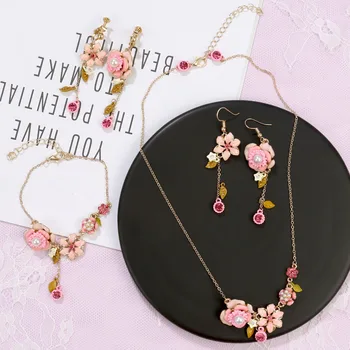 

Fashion Pink Flowers Jewelry Sets For Women Asymmetry Flower Pearl Gem Earrings Bracelet Bangles Necklace Goof Gift