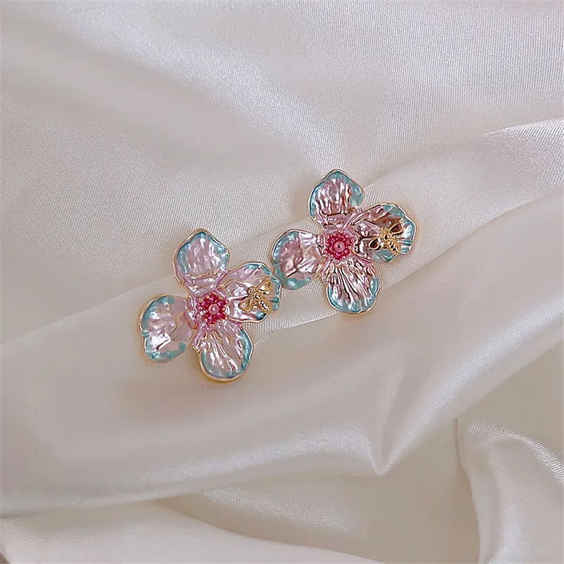 13066212887_1250376837