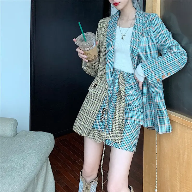 

2020 Single breasted plaid two-pieces women skirt suit Casual streetwear female sets Fashion office ladies blazer suits New