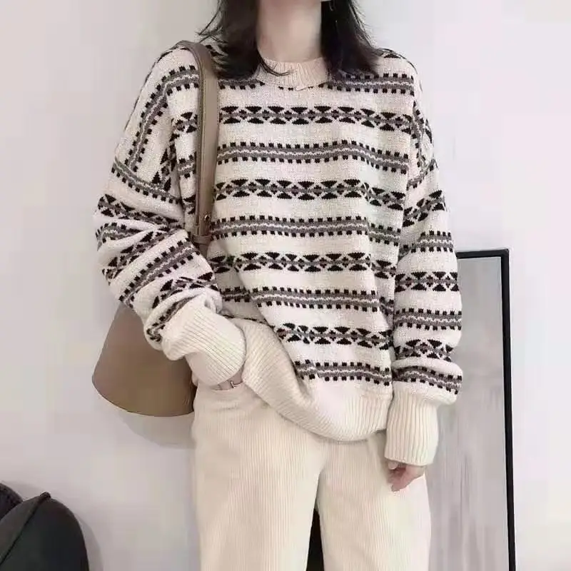 2019 autumn and winter new trend retro printed sweater female students Korean version of the loose striped | Женская одежда