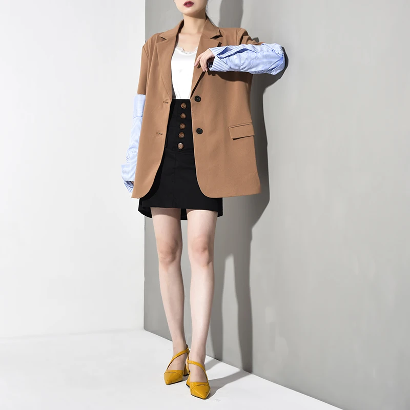 [EAM] куртка с длинным рукавом в синюю полоску контрастного цвета, новинка, Женское пальто с отворотом и длинным рукавом, модное, Осень-зима JI82504