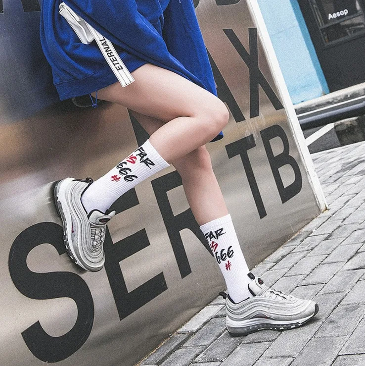 9435513048_1826506608