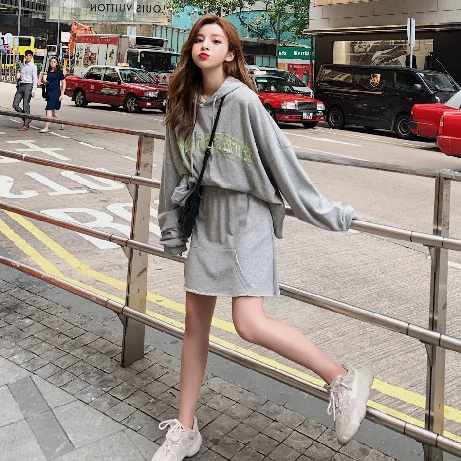 

Photo Shoot South Korea Ulzzang Gray Lettered Hooded Bat Sleeve Loose-Fit Hoodie High-waisted A- line Skirt WOMEN'S Suit