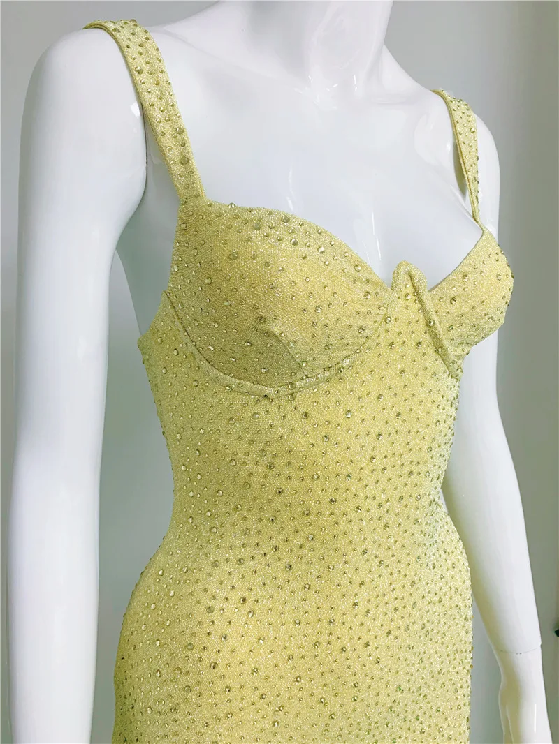 12218255670_926585498