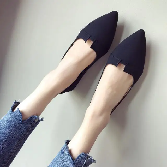 

Black women's shoes comfortable soft bottom suede single shoes large size pointed tip was thin European and American style 2020
