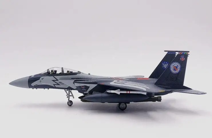 США F-15E STRIKE EAGLE 1/100 литая под давлением модель самолета wltk