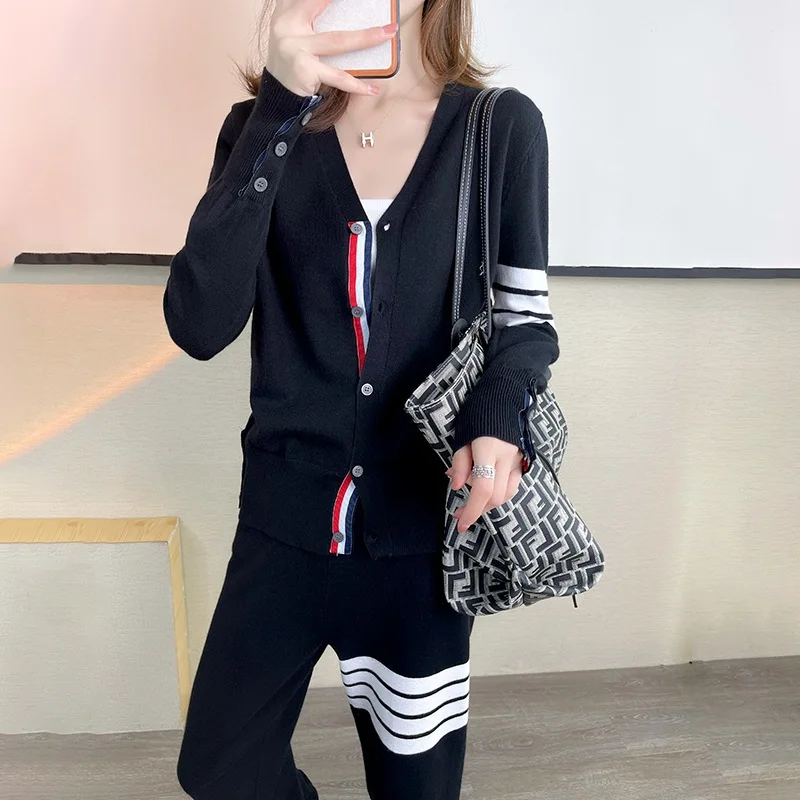 TB suit women's V-neck stripe knitted color matching sweater cardigan coat casual age reducing Harlem Leggings two piece set