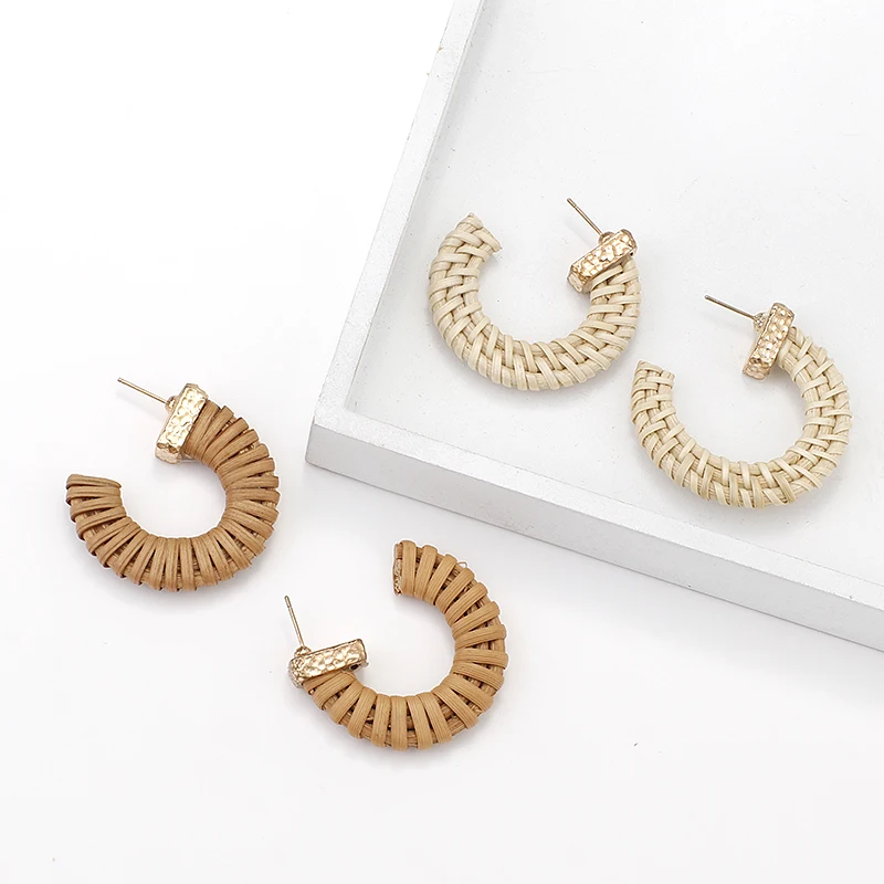

AENSOA Vintage Natural Rattan Straw C Shape Hoop Earrings For Women Ethnic Rattan Braid Big Large Statement Earrings Jewelry