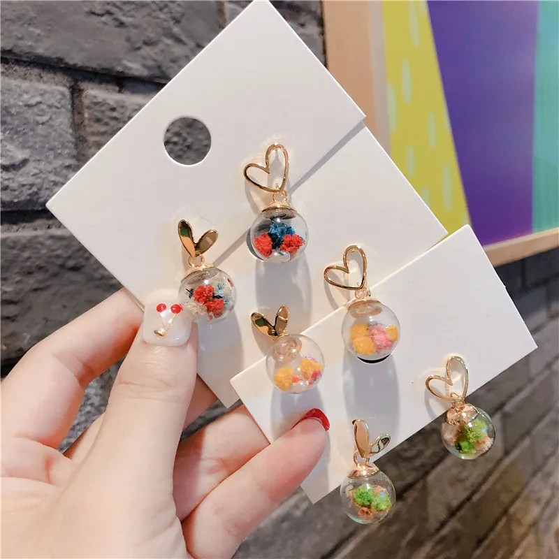 

Summer New Korean Version 925 Silver Needle Fashion Small Fresh Sweet Love Eternal flower Glass ball Pendant Earrings Jewelry