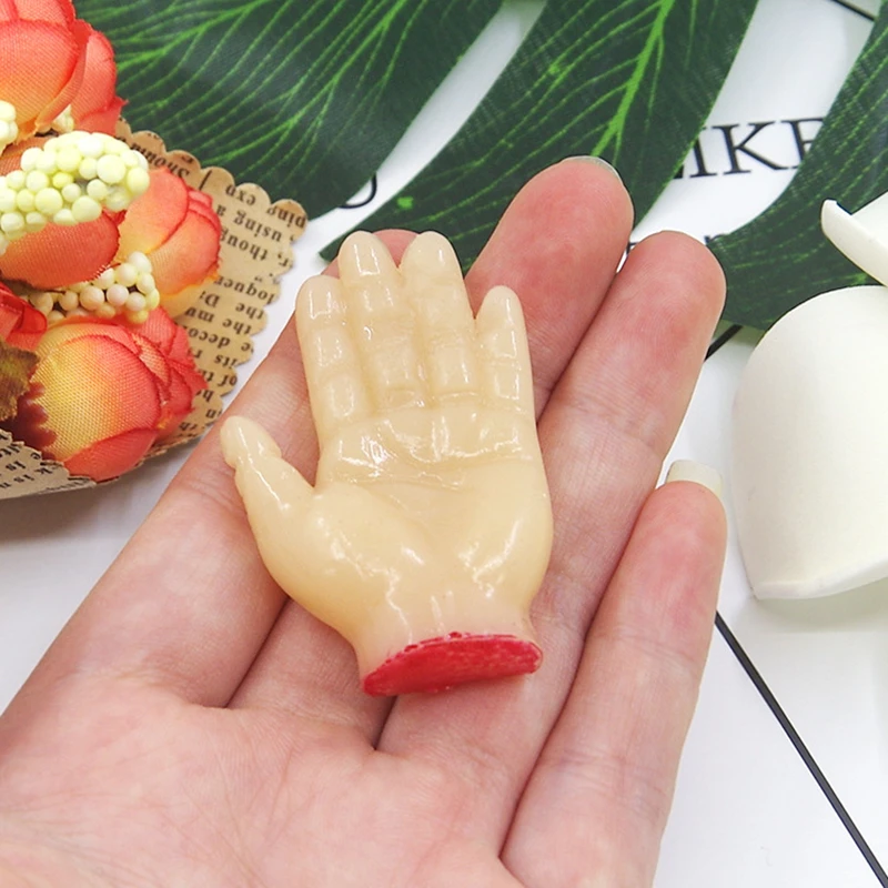 Huilong Simulation Palms Foot Simulation Hips Halloween Decompression Toys Sticky TPR Soft Toys Whole Person Toy 5