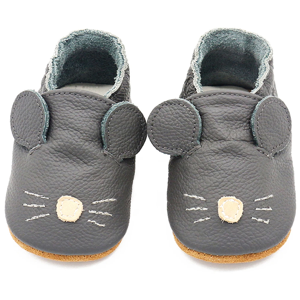 Mouse gray