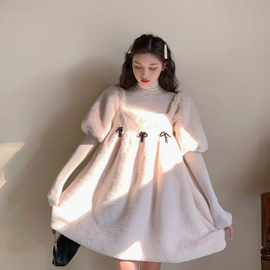 WHITNEY WANG Зимняя мода уличная одежда винтажный стиль квадратный воротник с пышными рукавами Бисероплетение бант бархатное платье женские вечерние платья