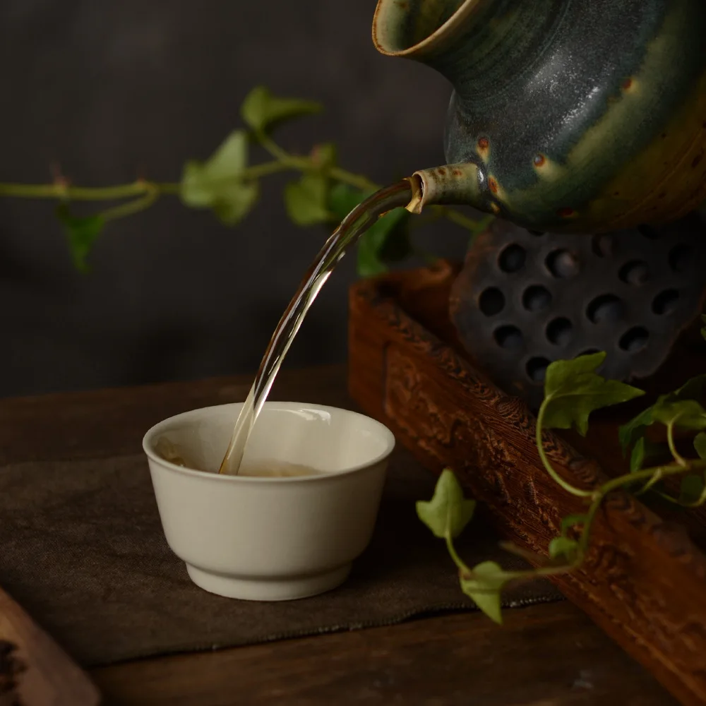 

Jindezhen Manual Big Mouth Flat Bottom Cup Grass And Wood Ash Glaze Small The Tea Cup Pure Manual Sip Tea Cup To Fake Something