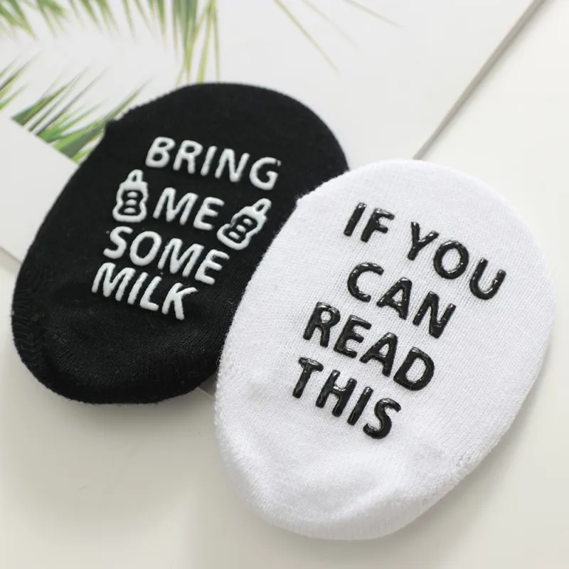 Носки для новорожденных носки для малышей Нескользящие хлопковые носки для младенцев носки для малышей милые однотонные нескользящие носки с буквенным принтом для маленьких мальчиков и девочек