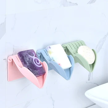 

Soap Drain Box Suction Cup Soap Dish Bathroom Organizer Storage Box Plastic Tray Holder Wall Mounted Box Punch-Free 1pc 3 Colors