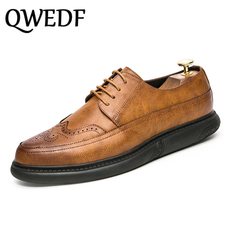 

Fashion Novelty retro Bullock Design men classic business formal shoes pointed toe leather shoes men Oxford dress shoes G1-58