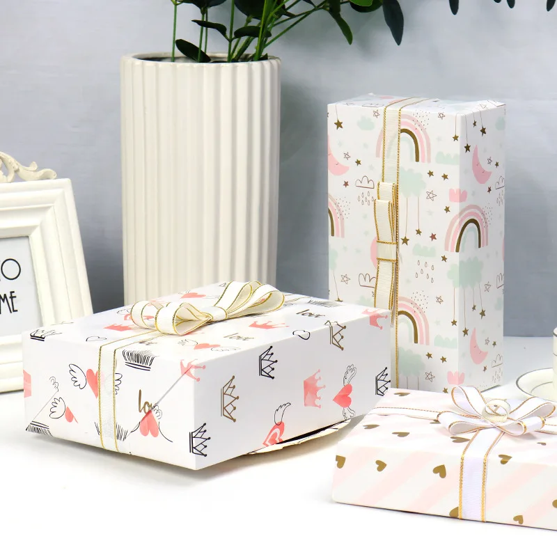 10 pièces Papier d'emballage cadeau à motif cœur, Mode en ligne