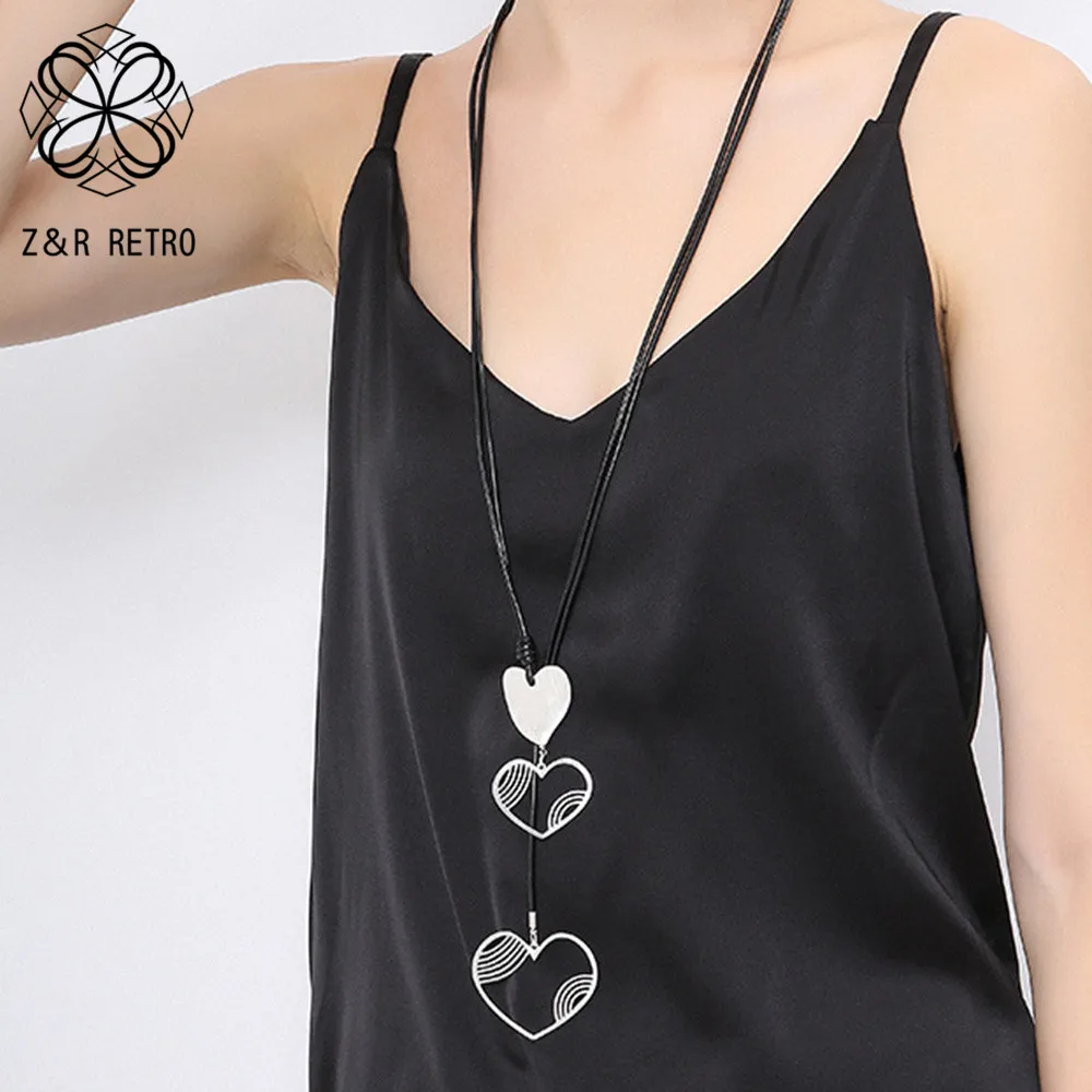 Mehrunnisa Big Love Heart Pendant Long Necklace for Girls/Women (JWL1970) :  Amazon.in: Fashion