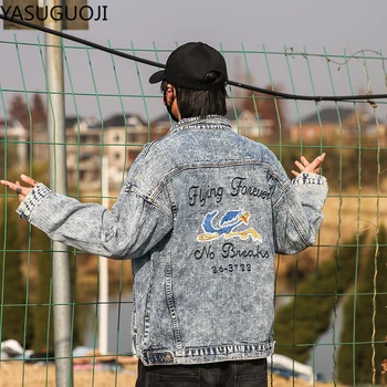

YASUGUOJI Cartoon Embroidery Denim Jacket Man Hip Hop Streetwear Single Breasted Zipper Cuff Ripped Holes Jeans Jacket Coat 2020