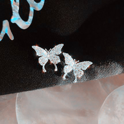 Fashion Cute Rhinestone Gold Color Butterfly Stud Earrings For Women No Piercing Fake Cartilage Earring Gifts