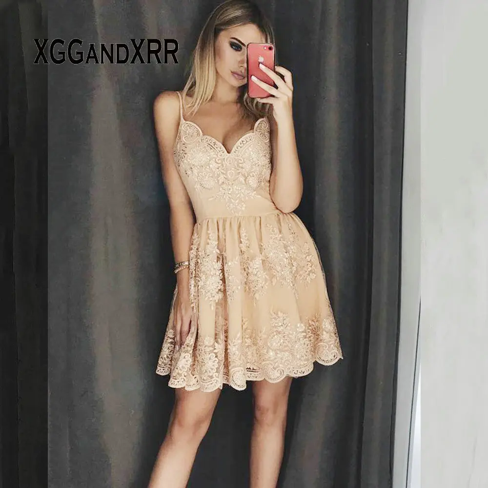 

Sexy A-Line Spaghetti Straps Champagne Homecoming Dress with Appliques Beading Backless Lace Mini Short Prom Party Dress