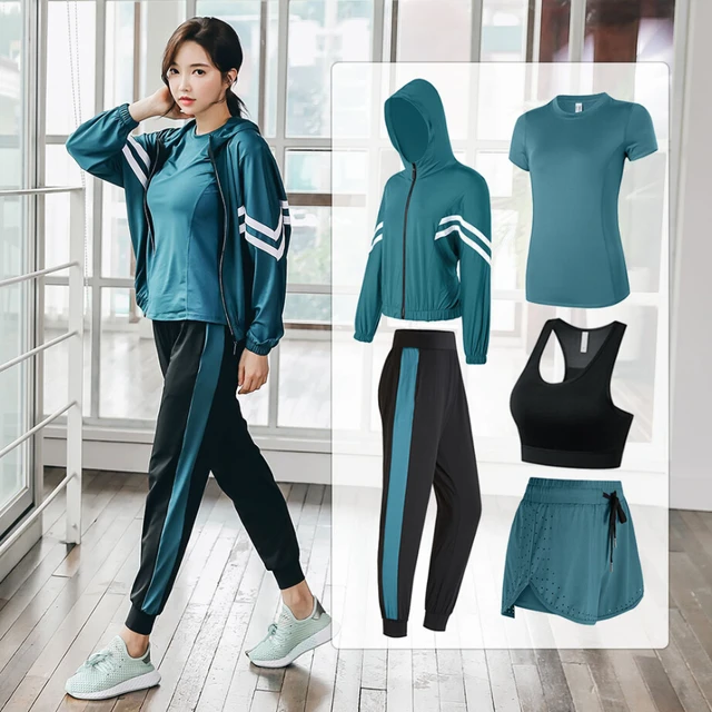 Fashion meets functionality in this versatile training set designed for women who prioritize style, comfort, and performance.