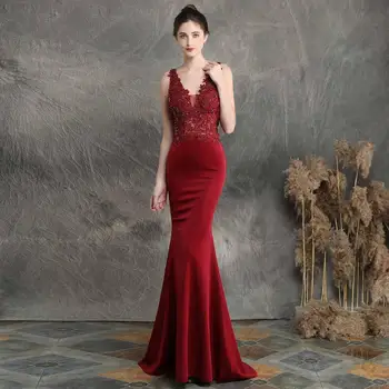 

Wine Red Crystal Beads Appliques V Neck Sleeveless Backless Long Women Formal Party Dress Night Club Wear Sexy Elegant Dresses