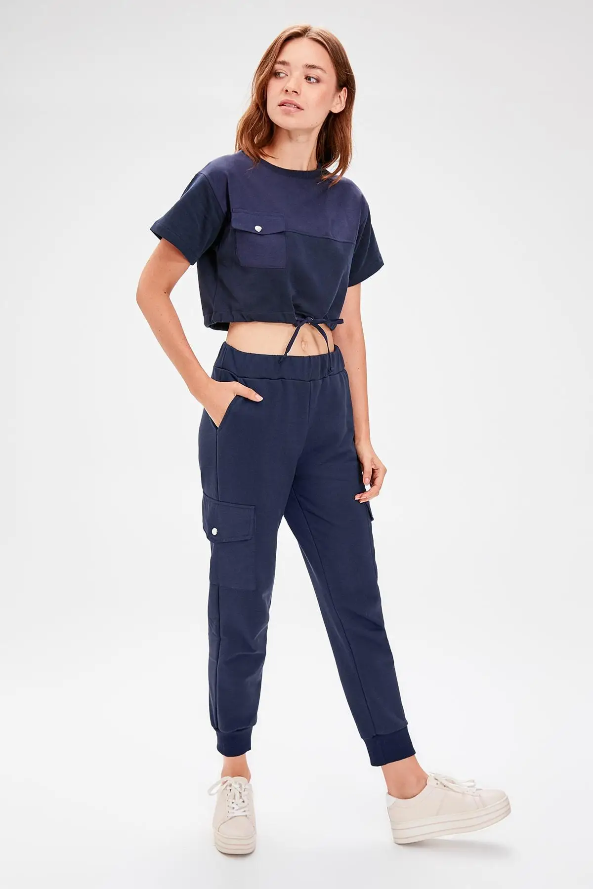 Trendyol трикотажные спортивные брюки цвета индиго с карманами TWOAW20EA0022 | Спорт и
