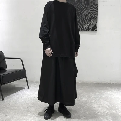 Spring solid color wide round neck dark wind loose