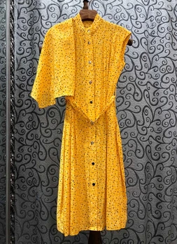 

2020 Spring and Summer New Women's Crew Neck Irregular Mosaic Decorative Buttons Cingulate Waist Polka Dot Dress 412