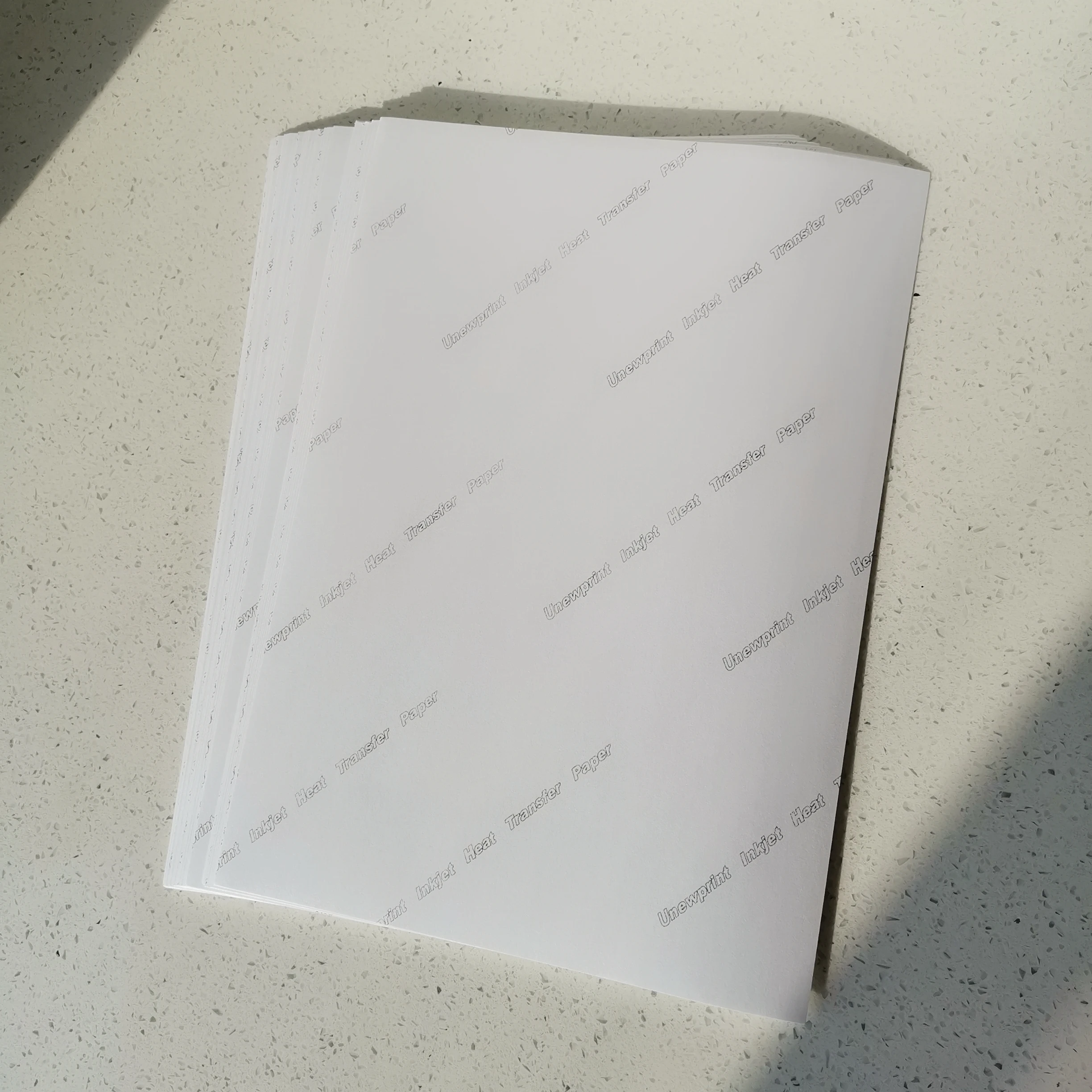 Free A4 20pcs Include 10 Pieces Light and Dark Inkjet Heat Transfer Thermal Printing Paper for T Shirt Fabric