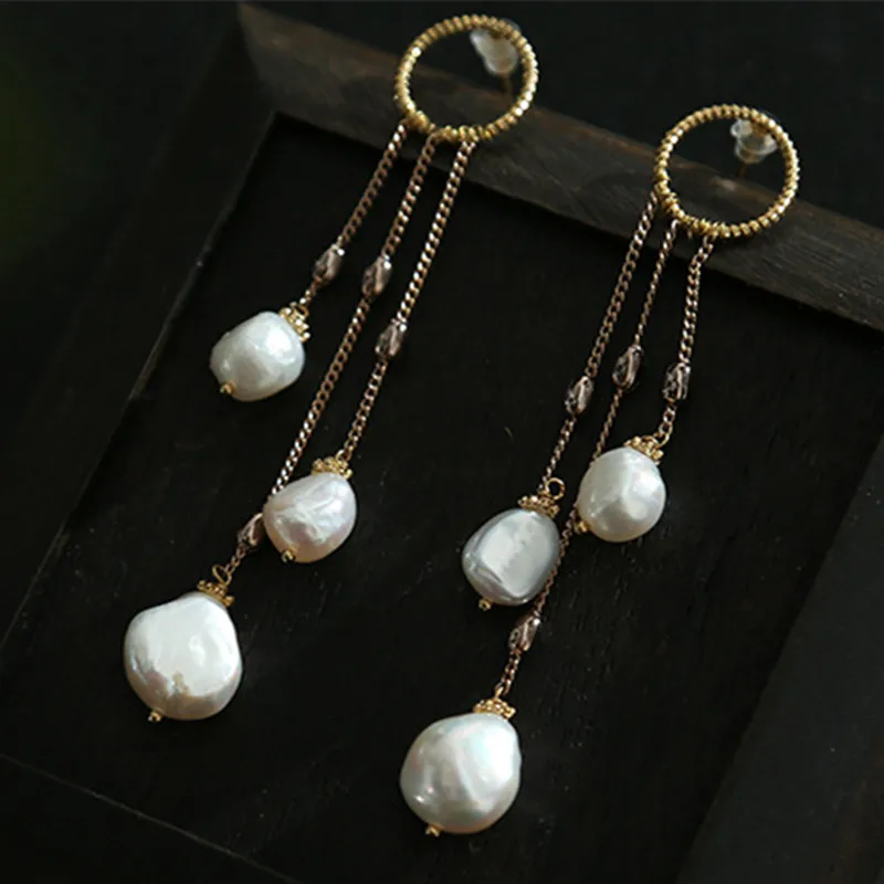 

Bebeoso New Fashion Hyperbole Temperament Elegant Long Drop Earrings for Women Female Tassel freshwater Pearl Pendant Earrings