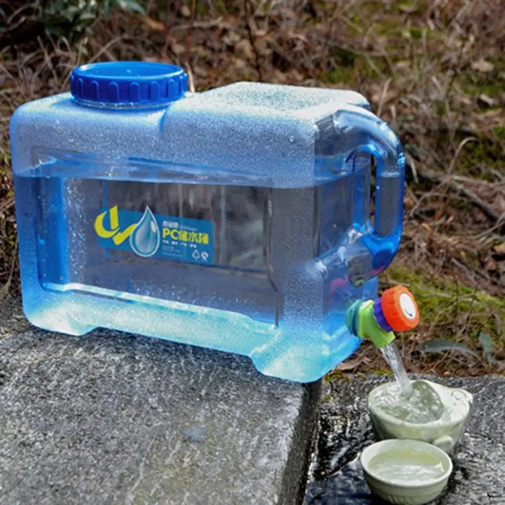 

2019 hot Outdoor Equipment Square Pc Car Bucket Thickened With Faucet Self-Driving Car Portable Bucket Professional