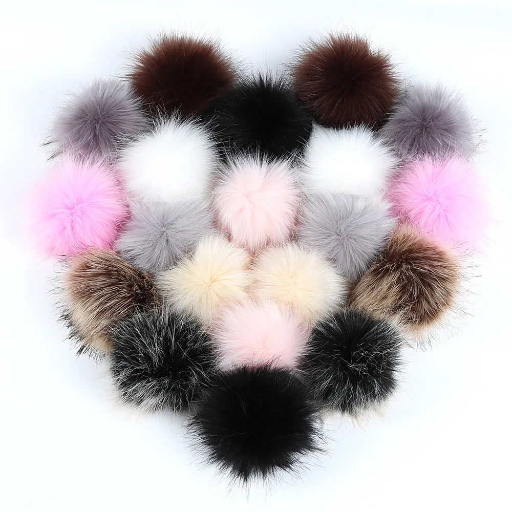 12093379945_1256307258