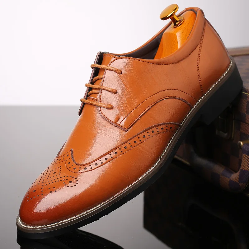 

38~48 Plus Size Brogue Leather Shoes Italian Men Lace Up Pointed Toe Formal Wedding Shoes Men Brown Black Business Dress Shoe