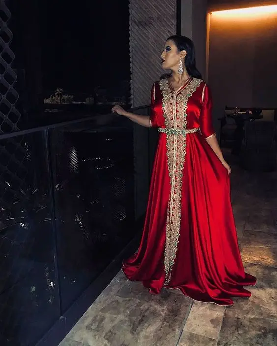 

Red Moroccan Kaftan Muslim Evening Dress Half Sleeve Gold Lace Islamic Dubai Kaftan Saudi Arabic Evening Gown Prom Dress