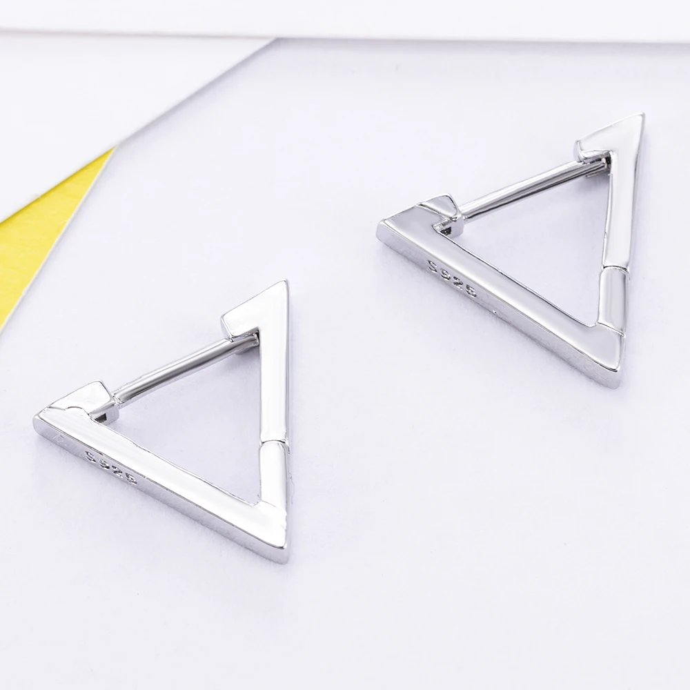 New Fashion Creative Geometric Men Women Triangle Earrings Silver Black Gifts Aretes De Mujer Modernos